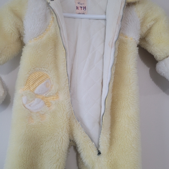 Vintage  Yellow and white baby bear snowsuit 18-24months made in Canada - Picture 4 of 16